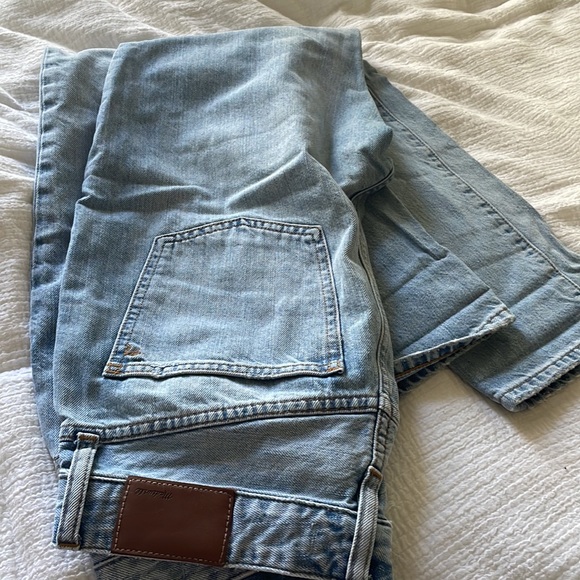 Madewell Curvy Perfect Vintage Jeans in Fitzgerald wash Size 26 - Picture 6 of 6